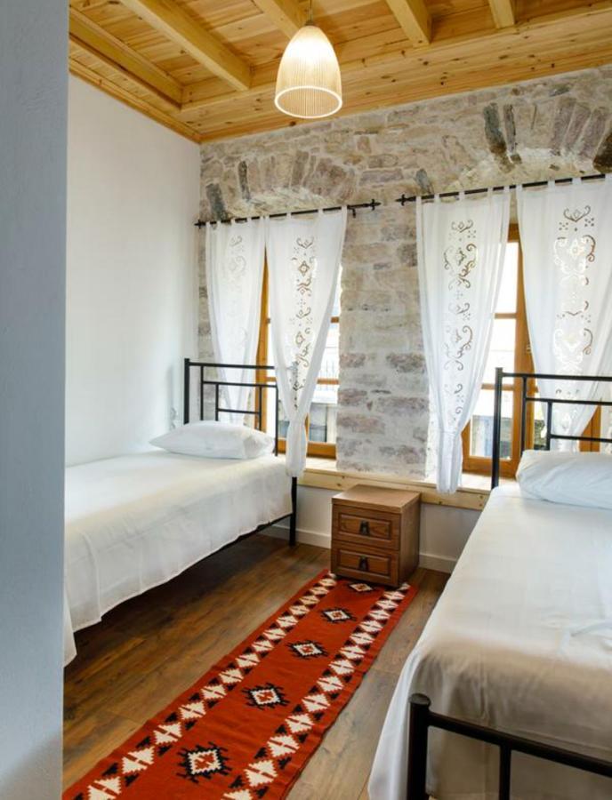 Guest House Tea Gjirokaster Bagian luar foto