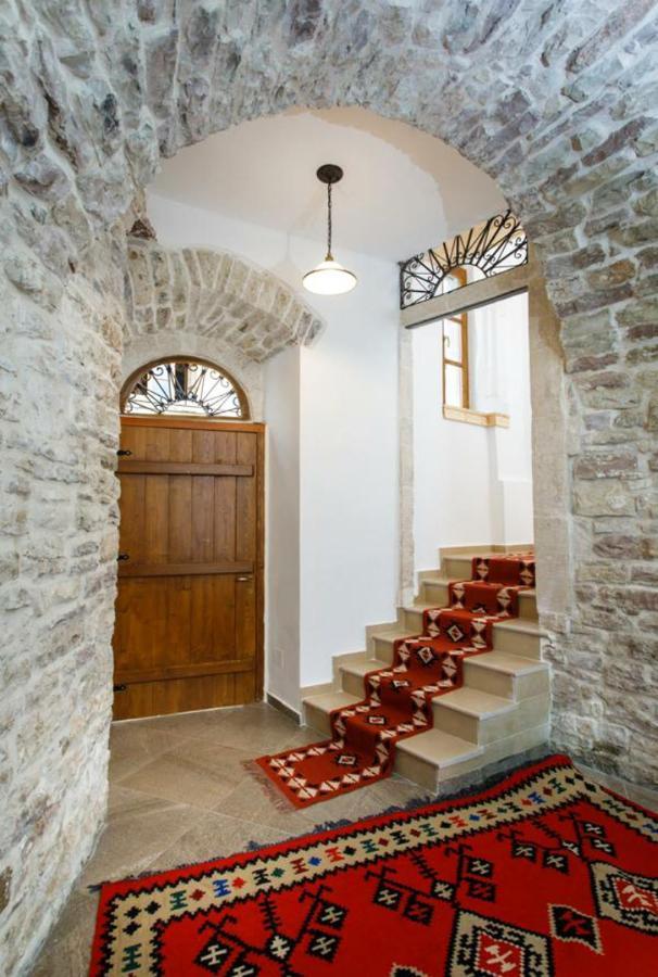 Guest House Tea Gjirokaster Bagian luar foto